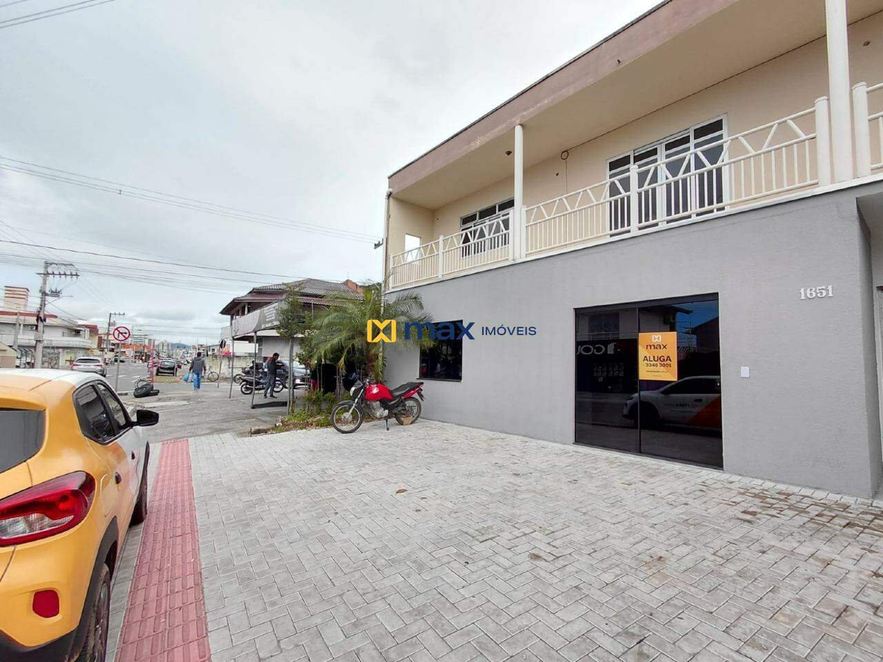 Sala para aluguel no Centro: 