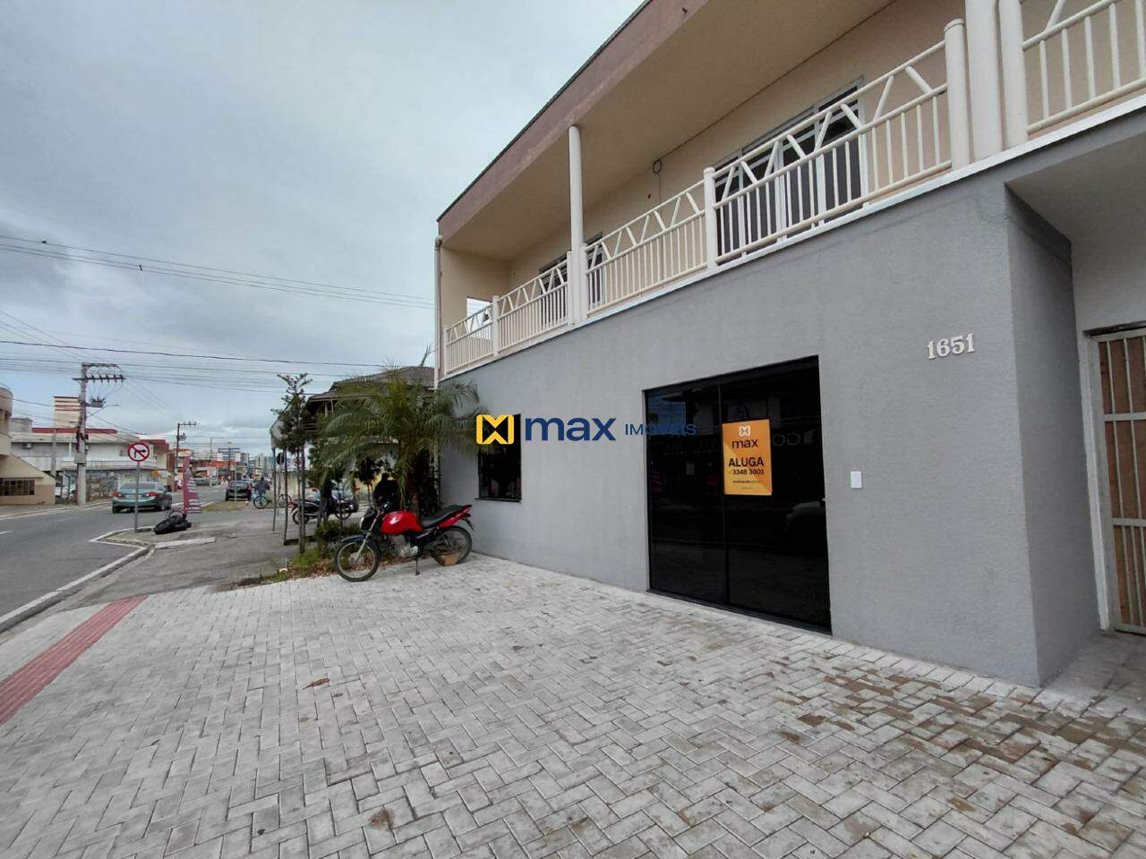 Sala para aluguel no Centro: 