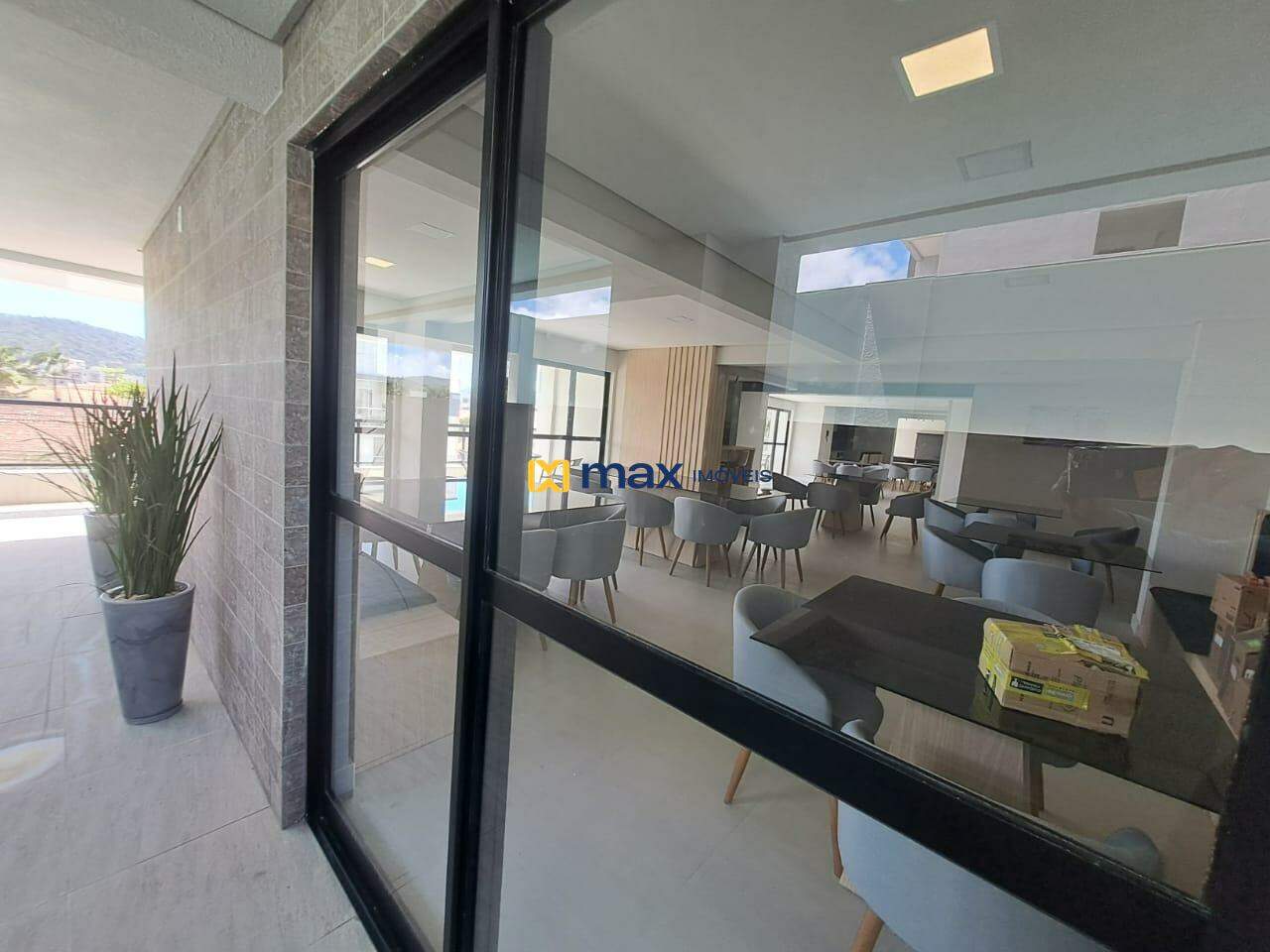 Apartamento à venda no Gravatá: Salão de festas