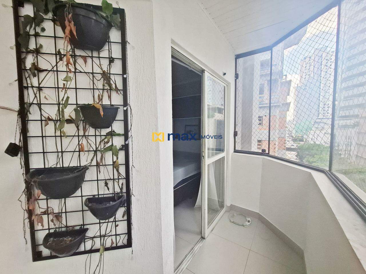 Apartamento à venda no Centro: Sacada Suíte
