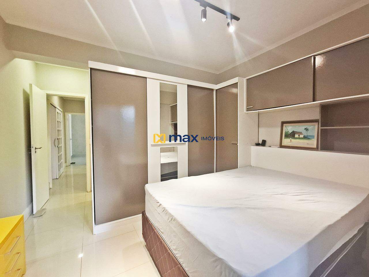 Apartamento à venda no Centro: Suíte
