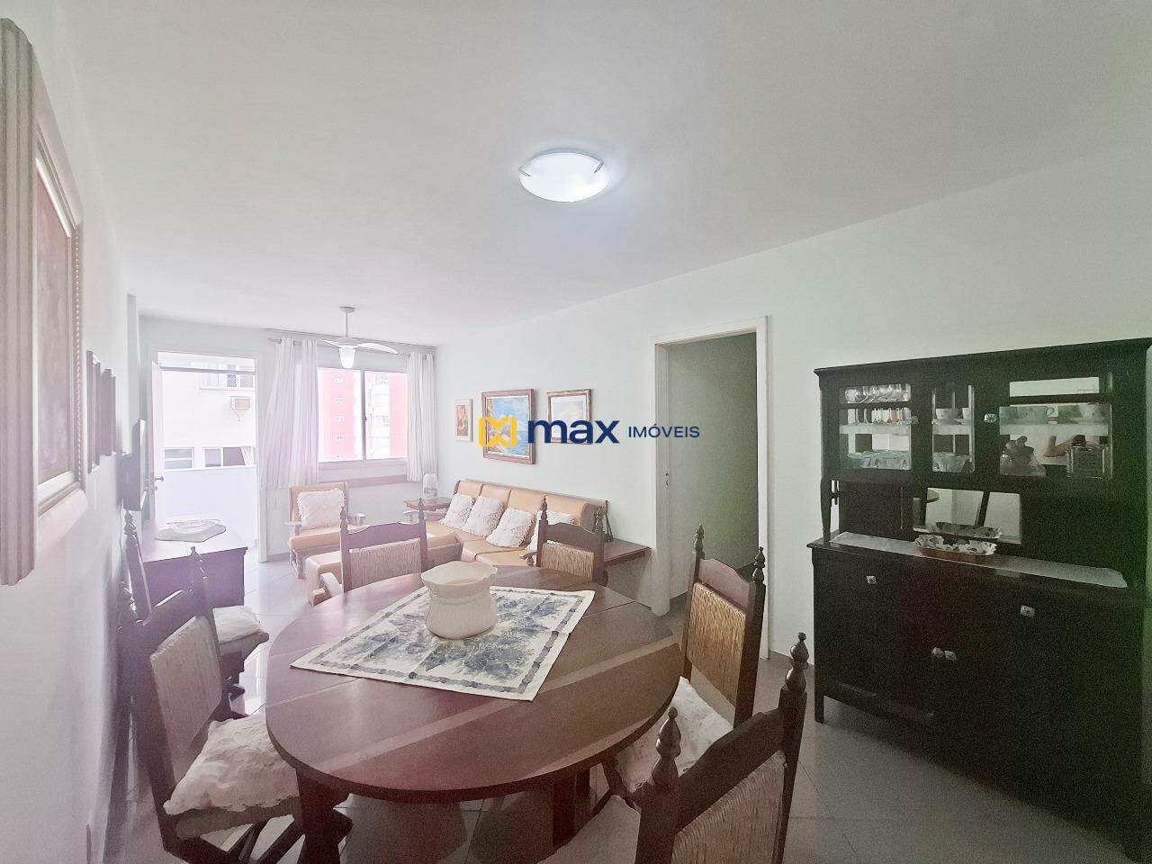 Apartamento à venda no Centro: Sala de estar