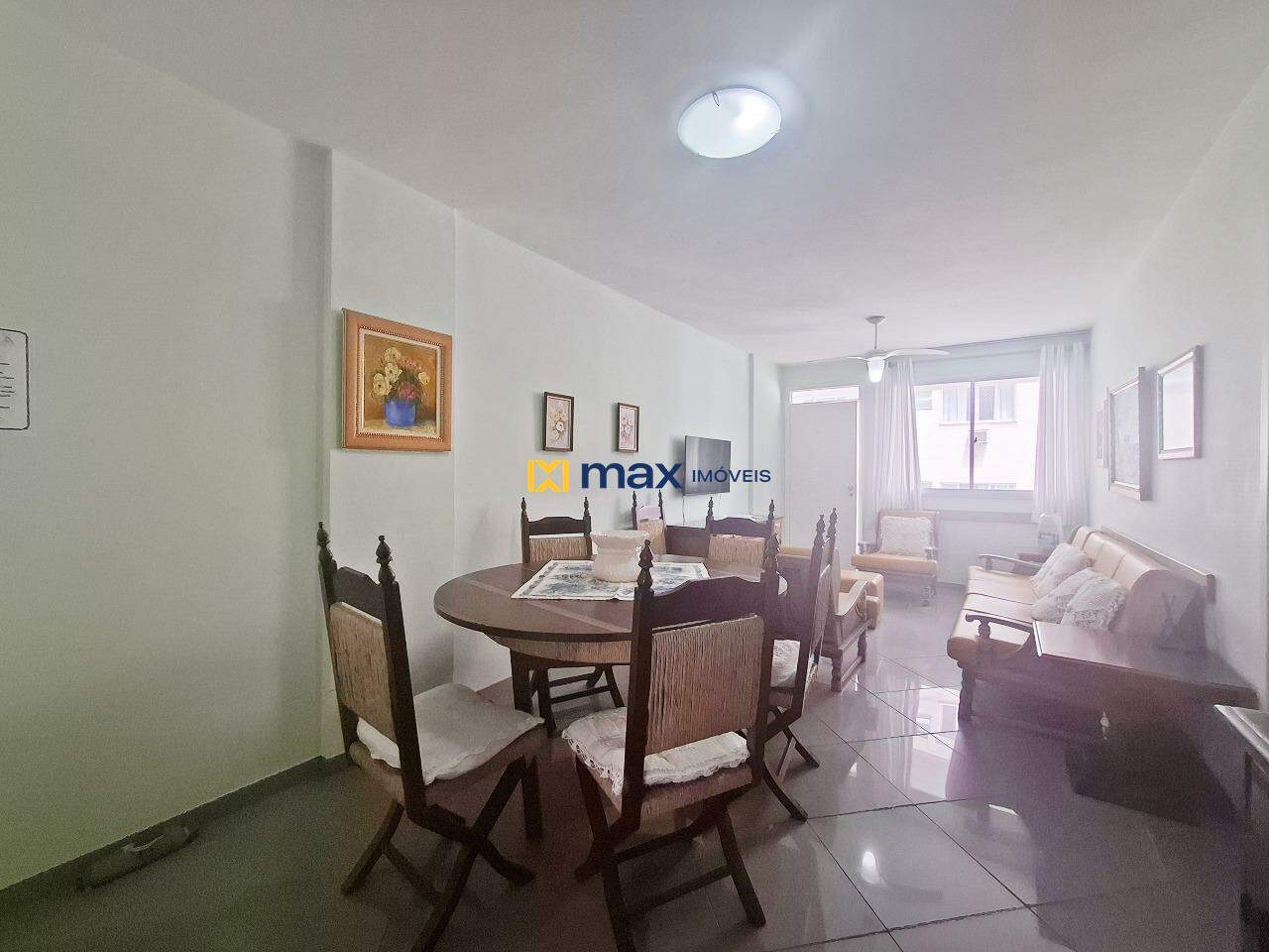 Apartamento à venda no Centro: Sala de estar