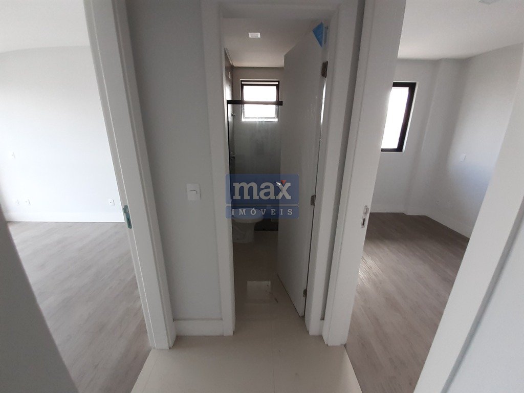 Apartamento à venda no Centro: Hall dos Quartos