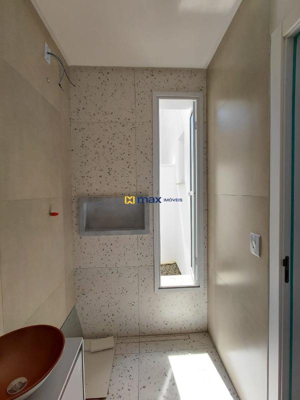 Apartamento à venda no Centro: Banheiro suite