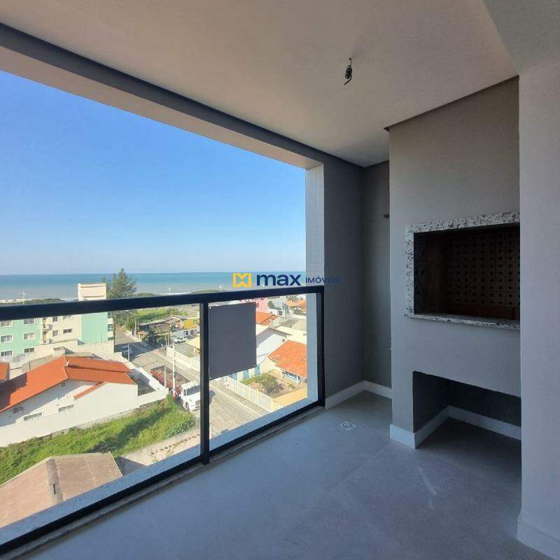 Apartamento à venda no Centro: Sacada com churrasqueira