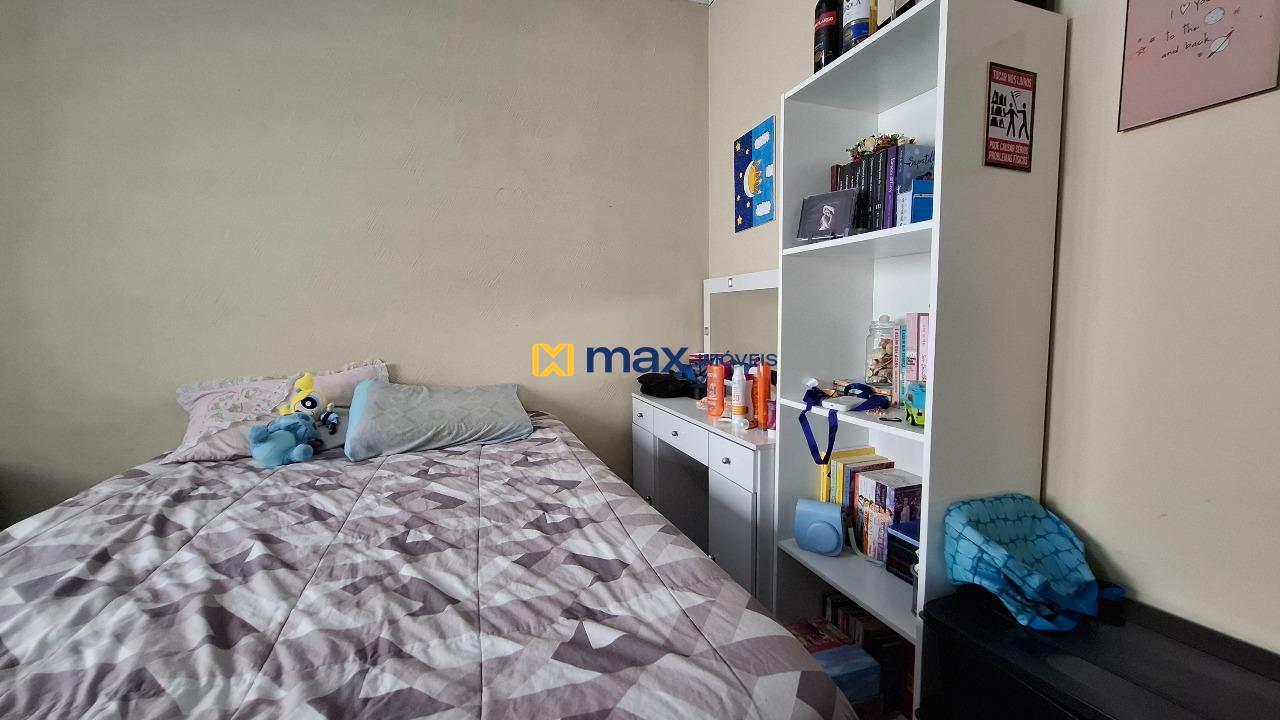 Casa à venda no Cordeiros: Dormitório 2