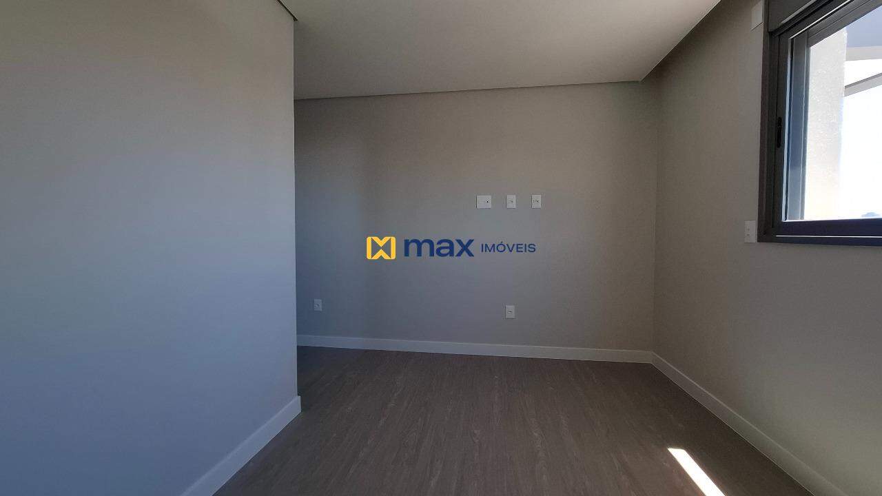 Apartamento à venda no Centro: Suíte