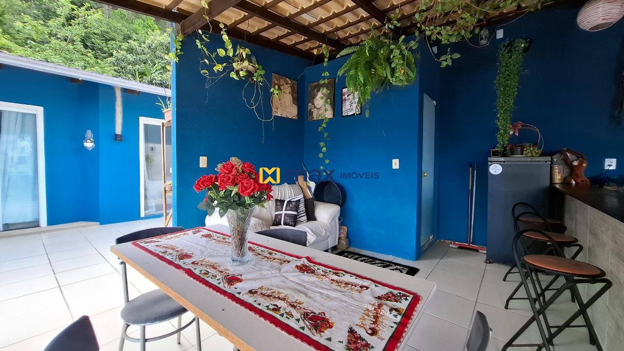 Casa à venda no Fazenda: Espaço churrasqueira