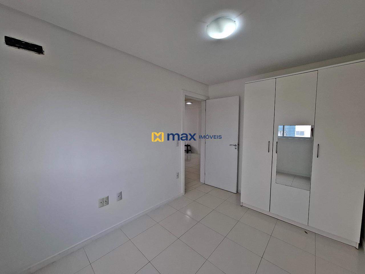 Apartamento à venda no Nações: dormitório