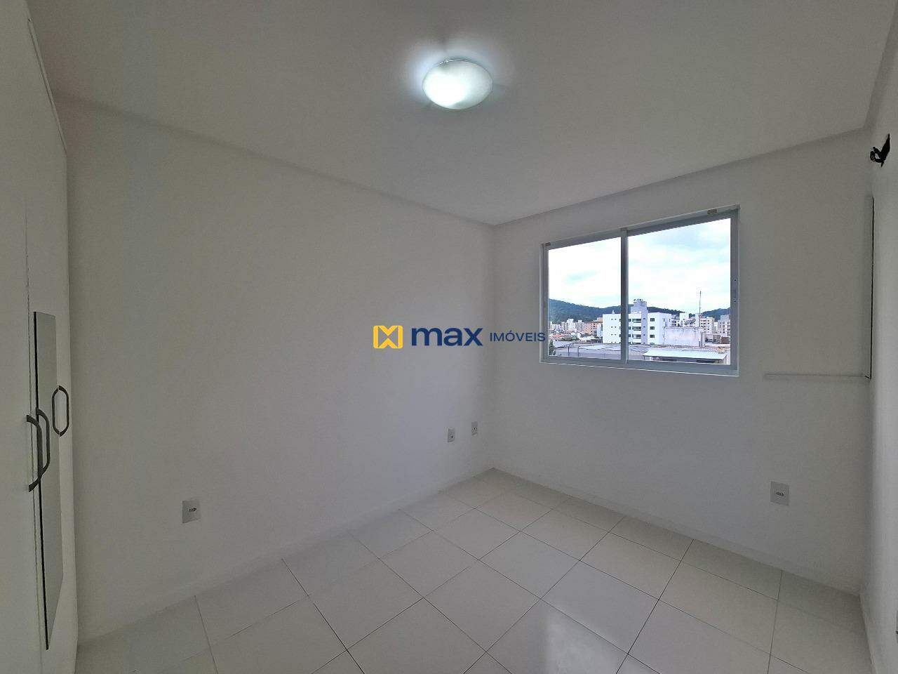 Apartamento à venda no Nações: dormitório