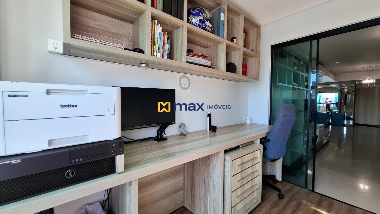 Apartamento à venda no Fazenda: Sacada/escritório