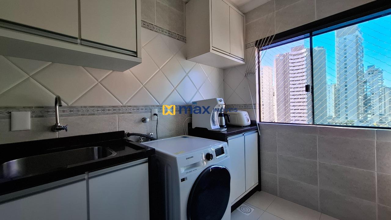 Apartamento à venda no Fazenda: Lavanderia