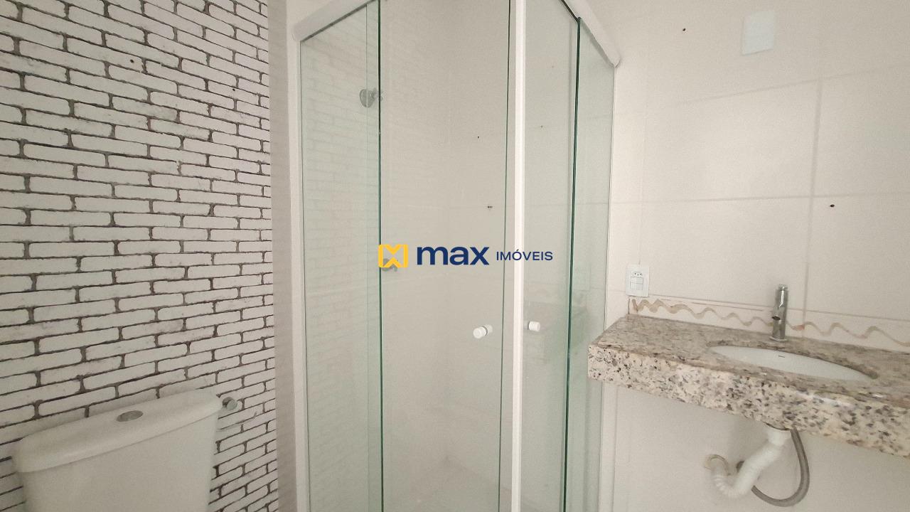 Apartamento à venda no São João: Banheiro social