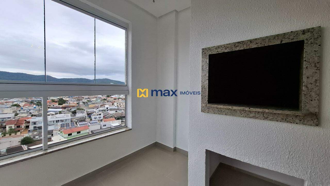Apartamento à venda no São Judas: Sacada com churrasqueira