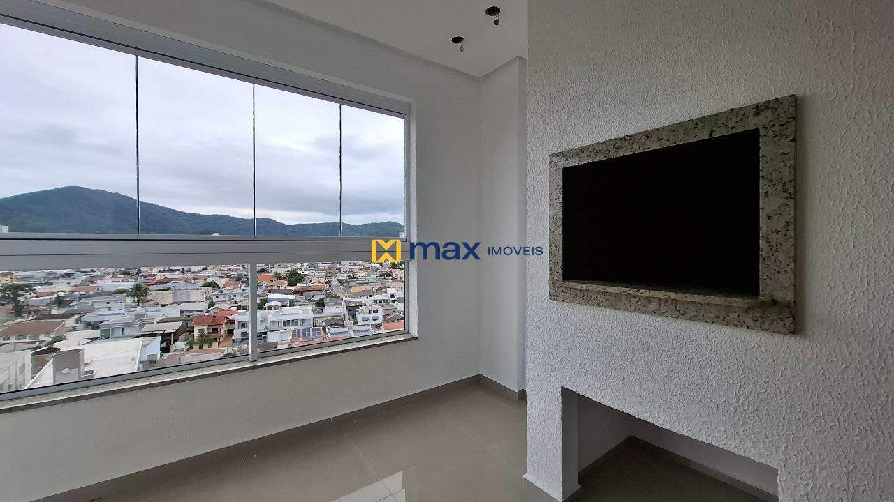 Apartamento à venda no São Judas: Sacada com churrasqueira