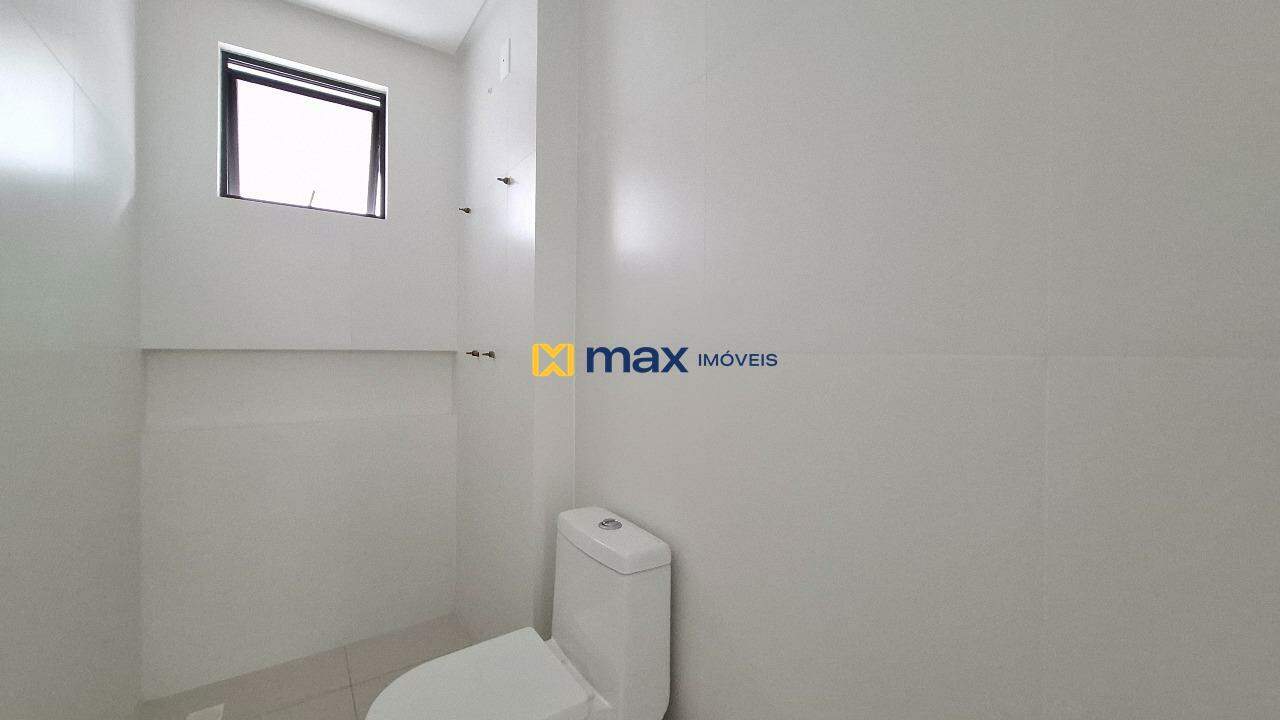 Apartamento à venda no Vila Operária: Banheiro social