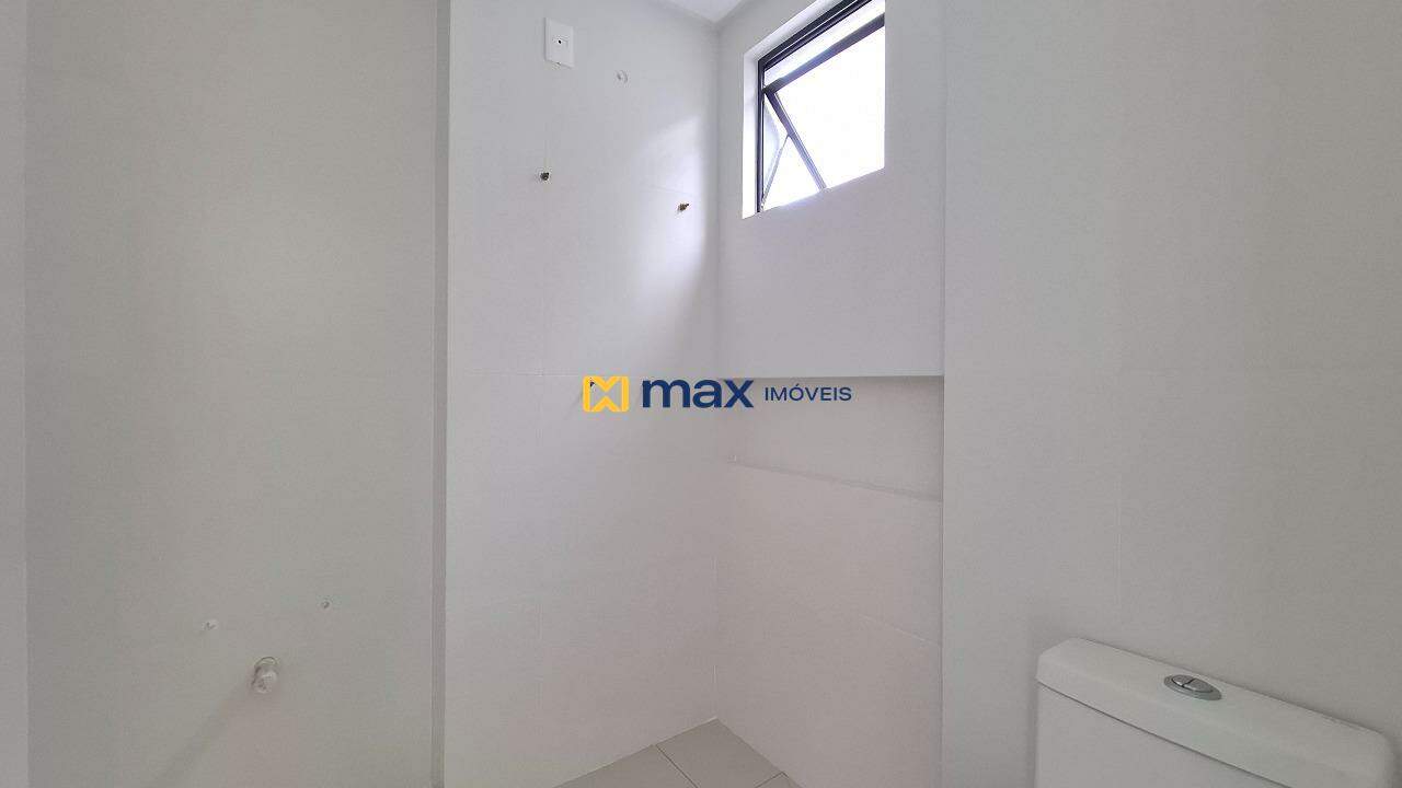 Apartamento à venda no Vila Operária: Banheiro suíte
