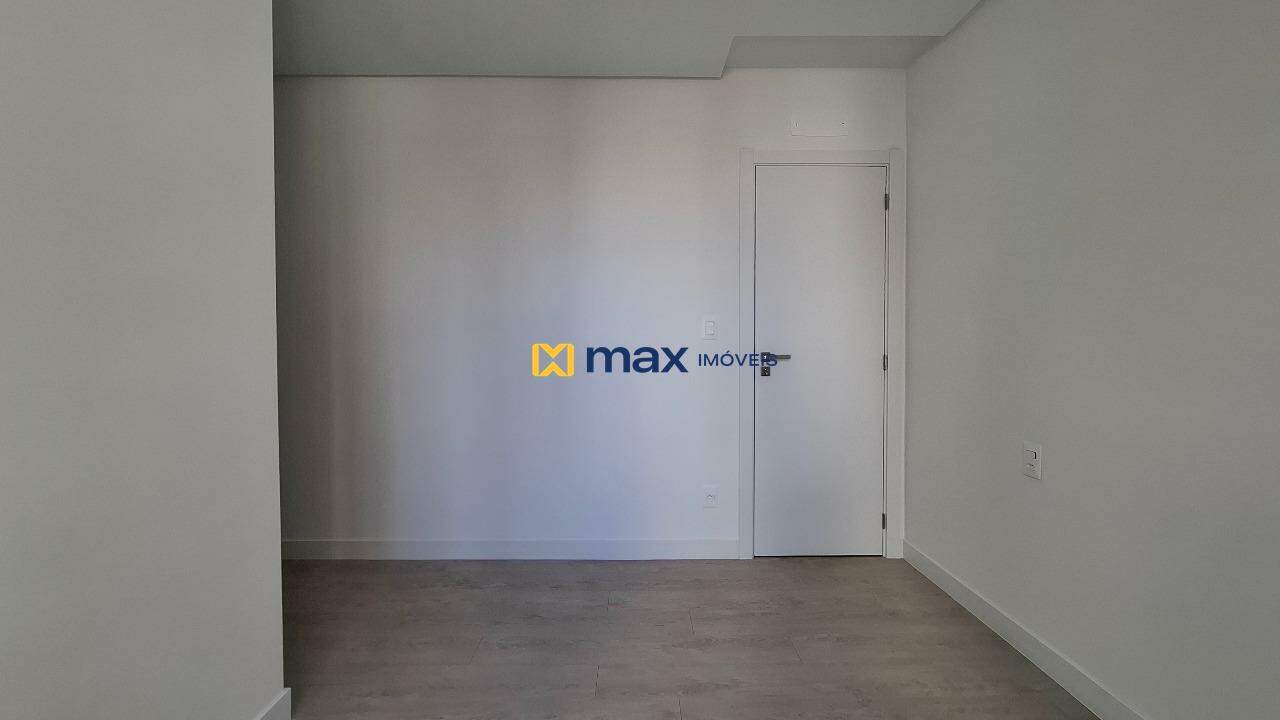 Apartamento à venda no Vila Operária: Suíte