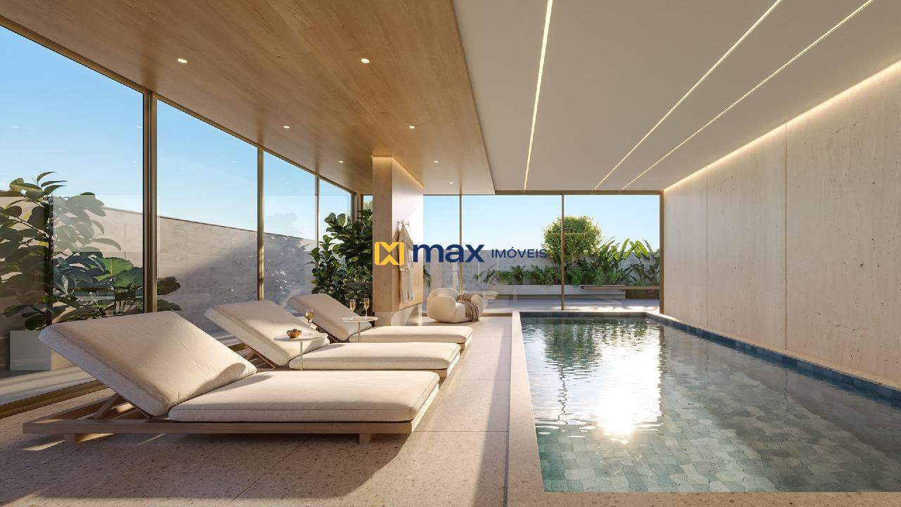 Apartamento à venda no Centro: Piscina coberta