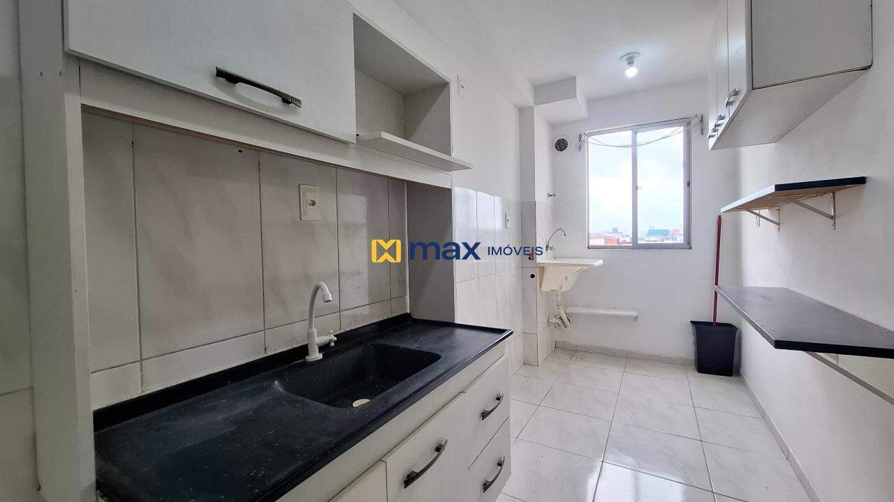 Apartamento à venda no Espinheiros: Cozinha