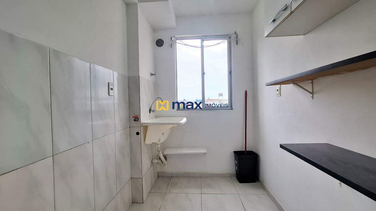 Apartamento à venda no Espinheiros: Cozinha