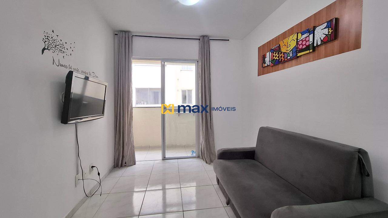 Apartamento à venda no Espinheiros: Living integrado