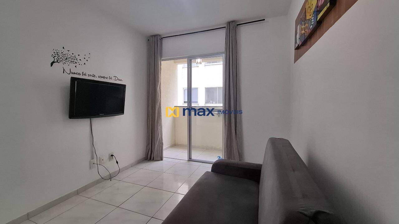 Apartamento à venda no Espinheiros: Living integrado