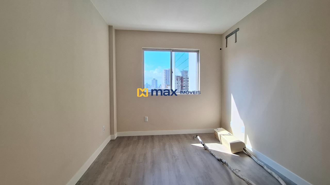 Apartamento à venda no Centro: Suíte