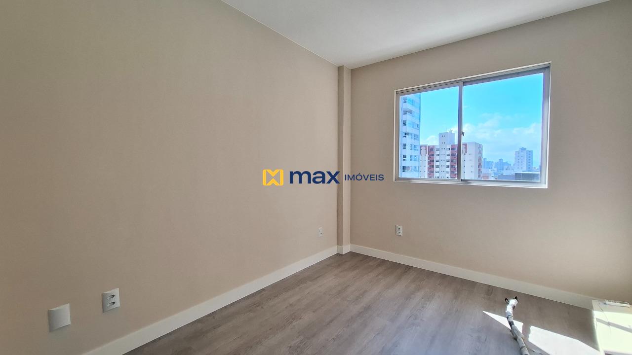 Apartamento à venda no Centro: Suíte