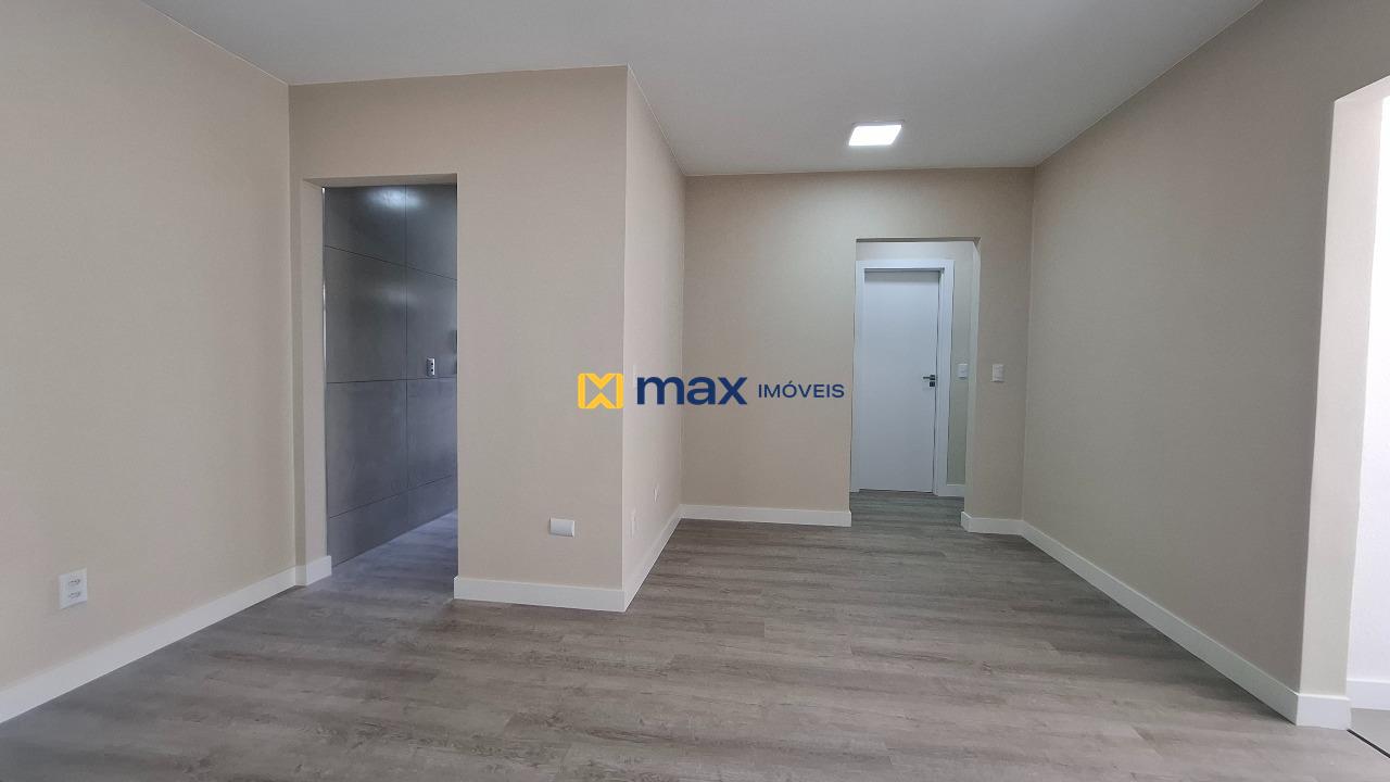 Apartamento à venda no Centro: Living integrado