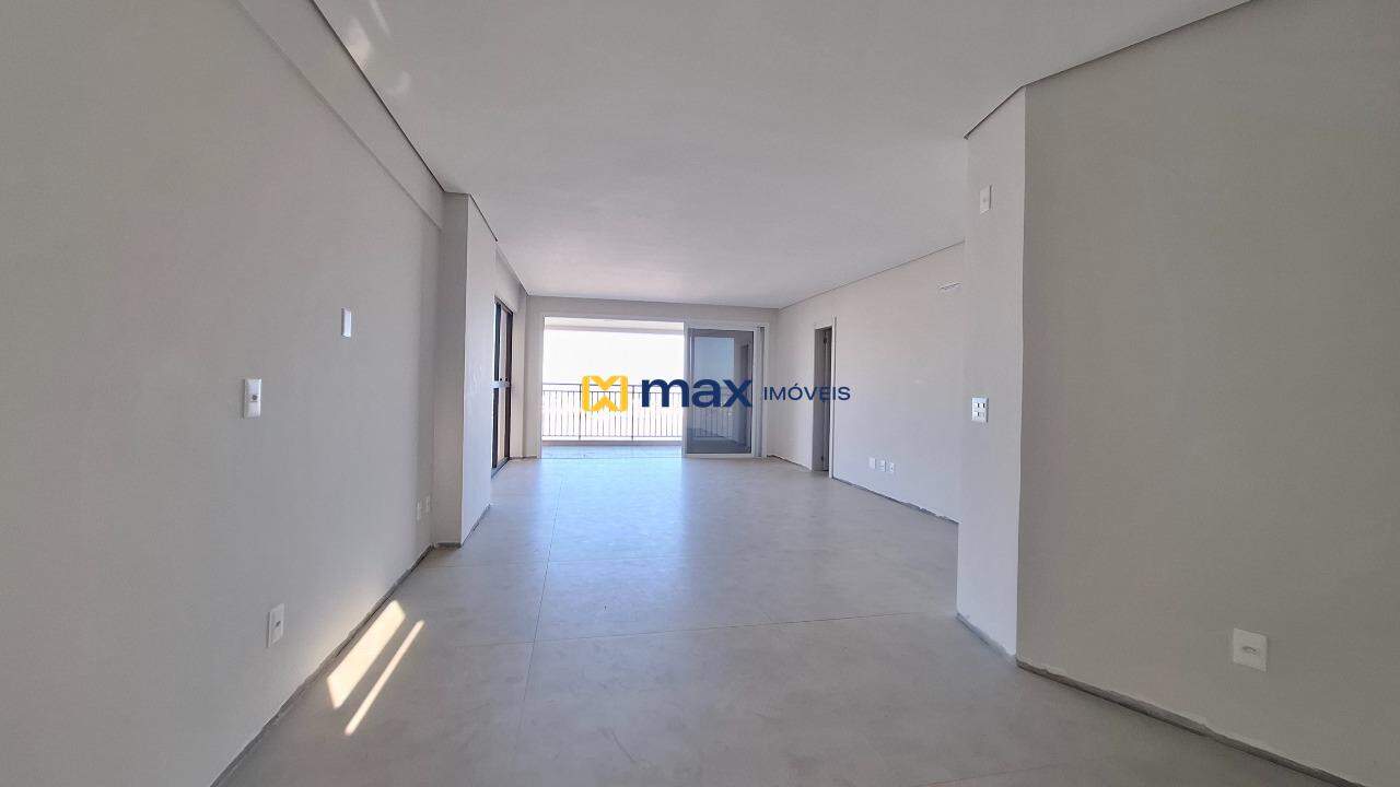 Apartamento à venda no Centro: Living integrado