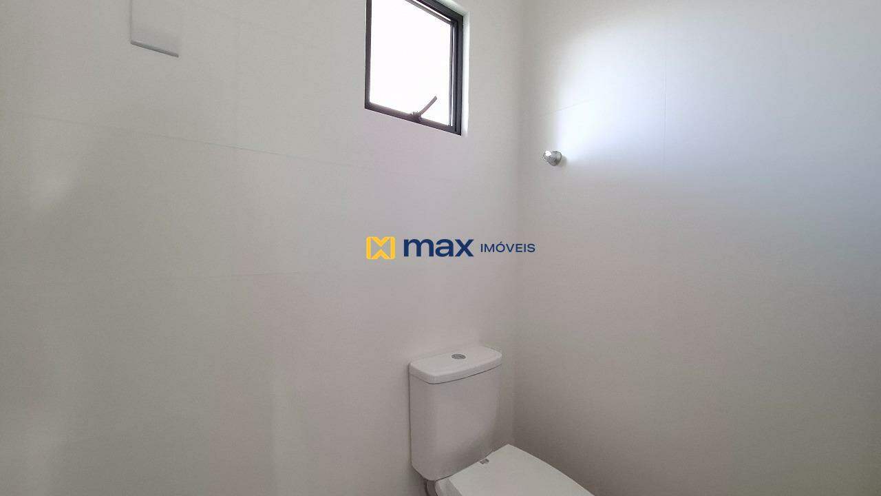 Casa à venda no São Vicente: Lavabo