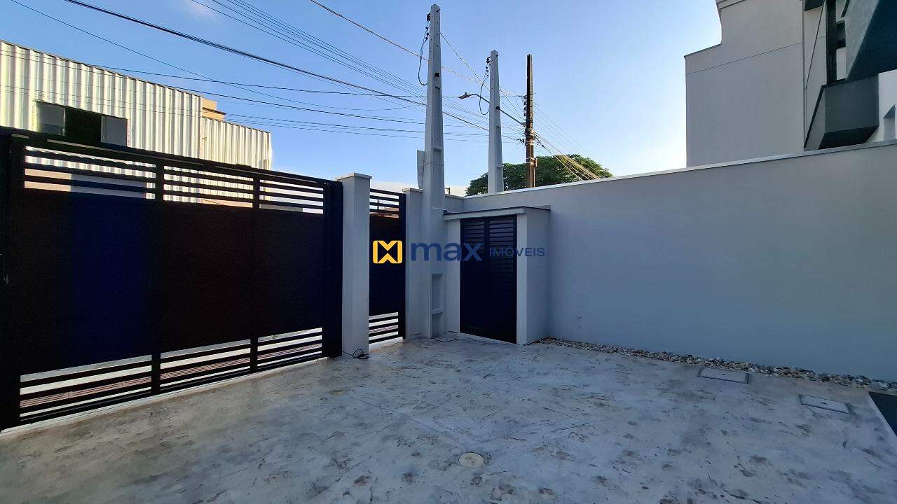 Casa à venda no São Vicente: Garagem