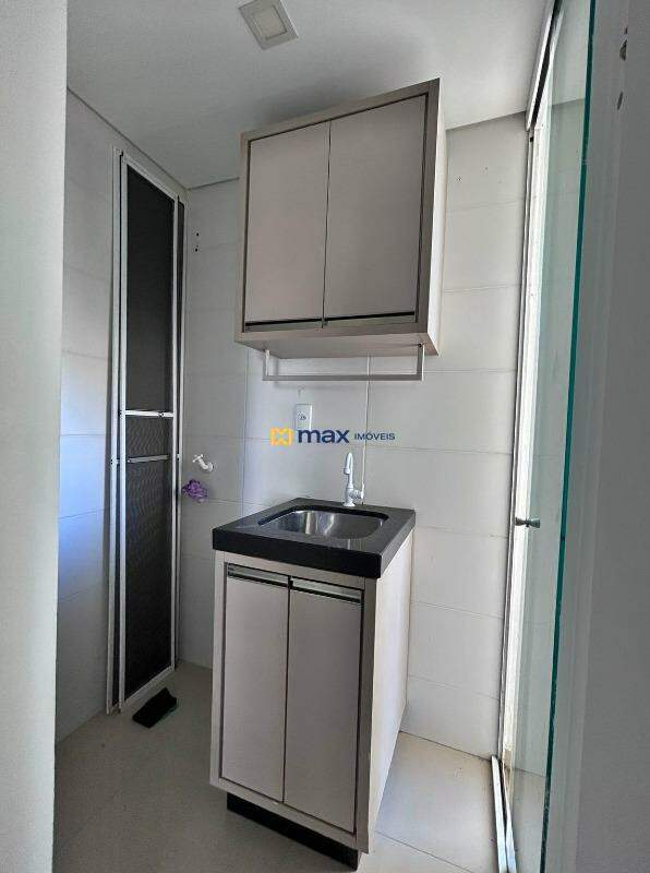 Apartamento à venda no Gravatá: Lavanderia