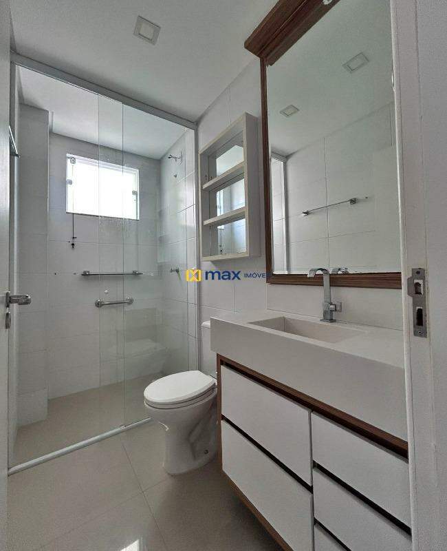 Apartamento à venda no Gravatá: Banheiro Social