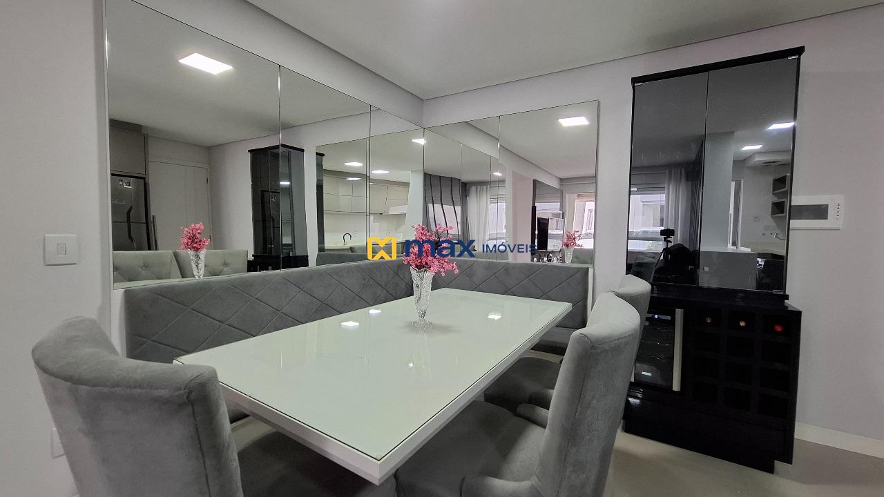 Apartamento à venda no São João: Living integrado