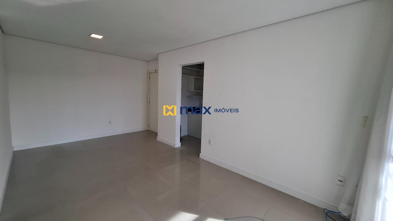 Apartamento para aluguel no Fazenda: Sala de Estar e Jantar