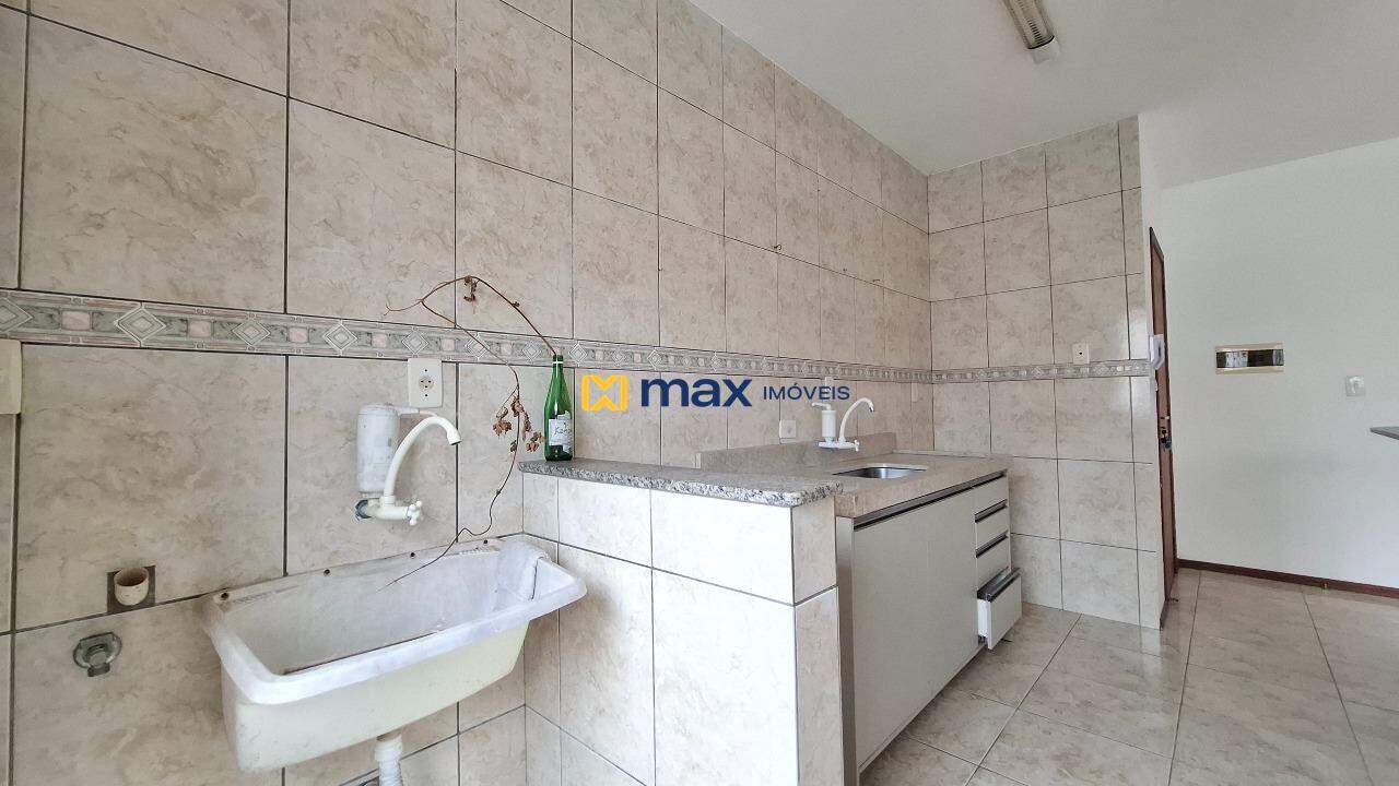 Apartamento à venda no Ressacada: Lavanderia