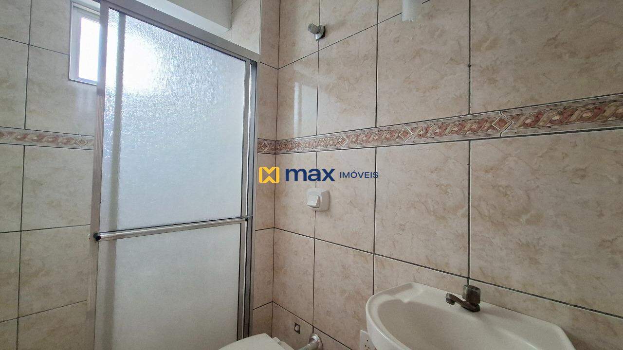 Apartamento à venda no Ressacada: Banheiro social