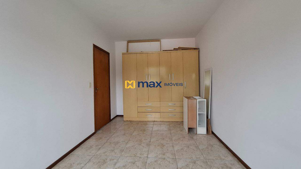 Apartamento à venda no Ressacada: Dormitório