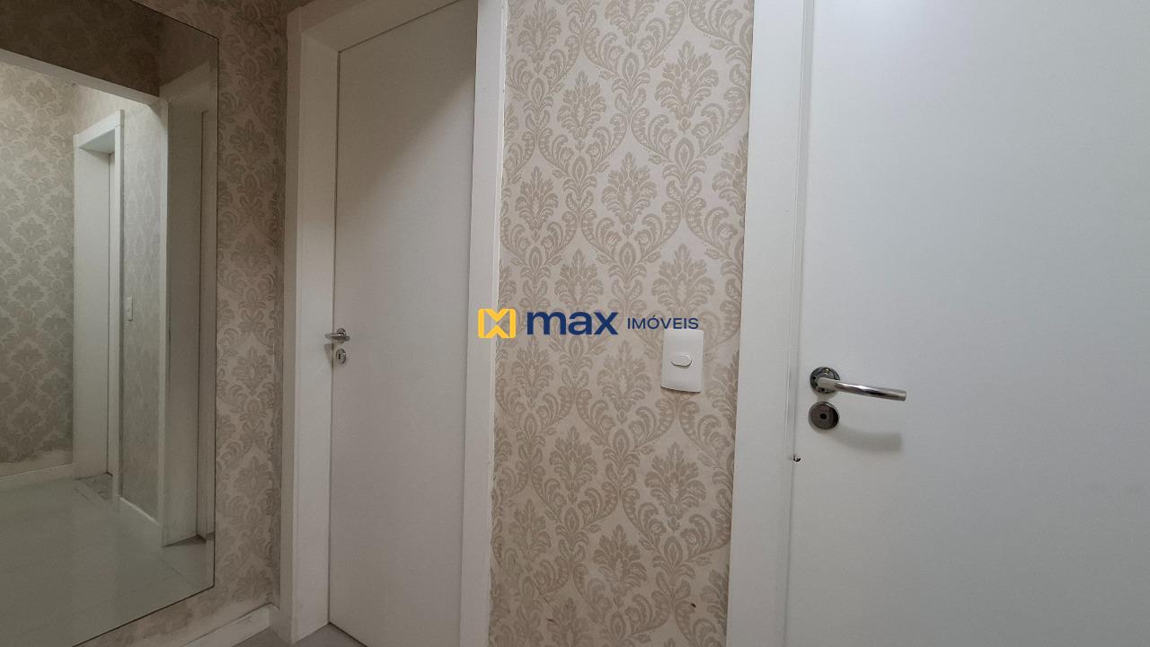 Apartamento à venda no Praia Brava: Corredor