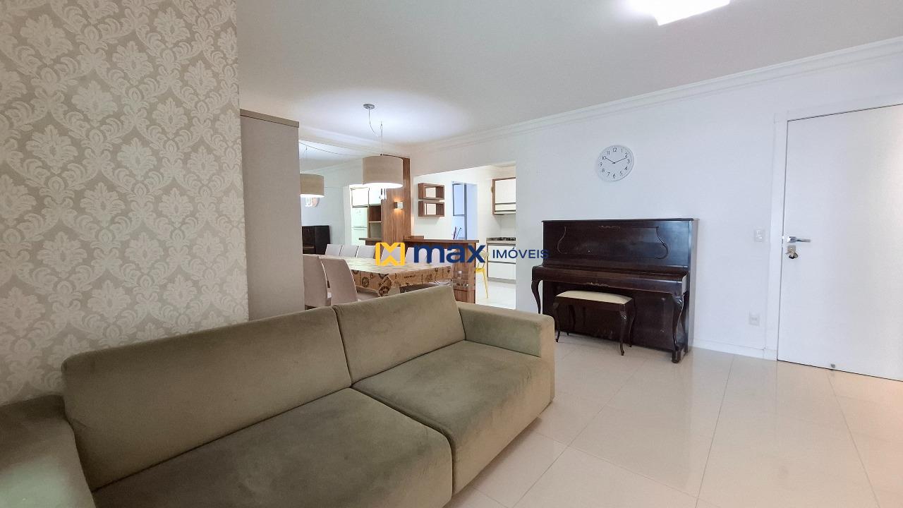 Apartamento à venda no Praia Brava: Living integrado