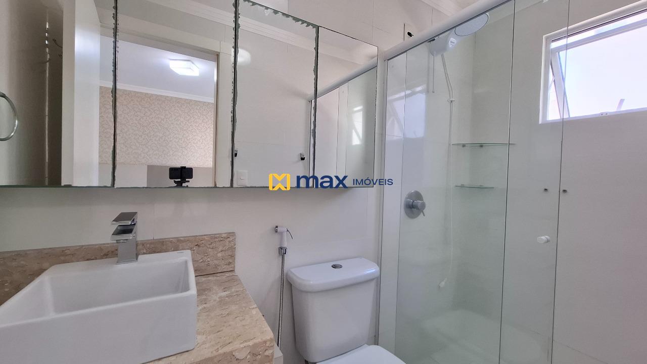 Apartamento à venda no Praia Brava: Banheiro suíte 