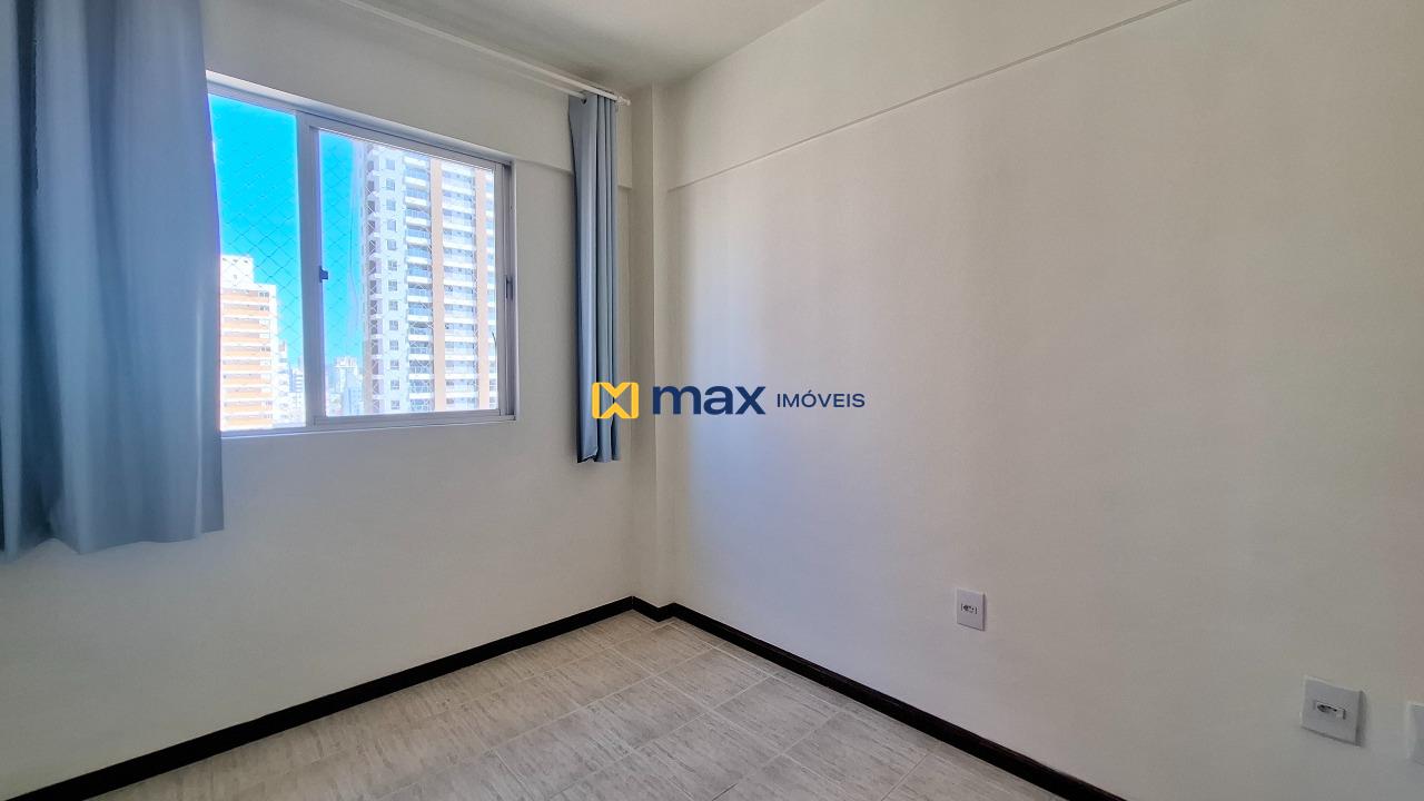 Apartamento à venda no Centro: Suíte