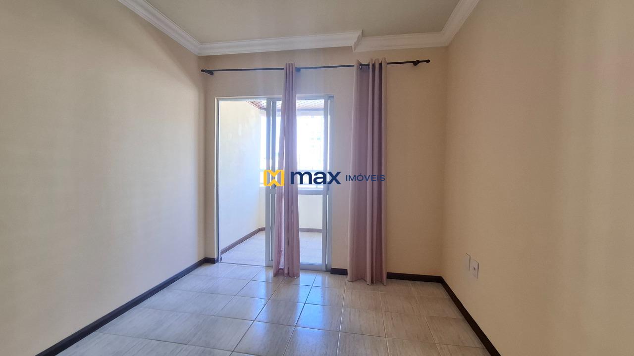 Apartamento à venda no Centro: Living integrado