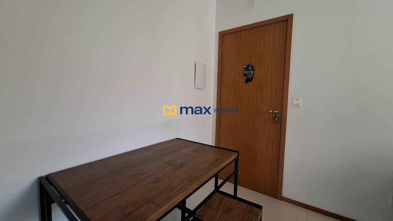 Apartamento à venda no Itaipava: Living integrado