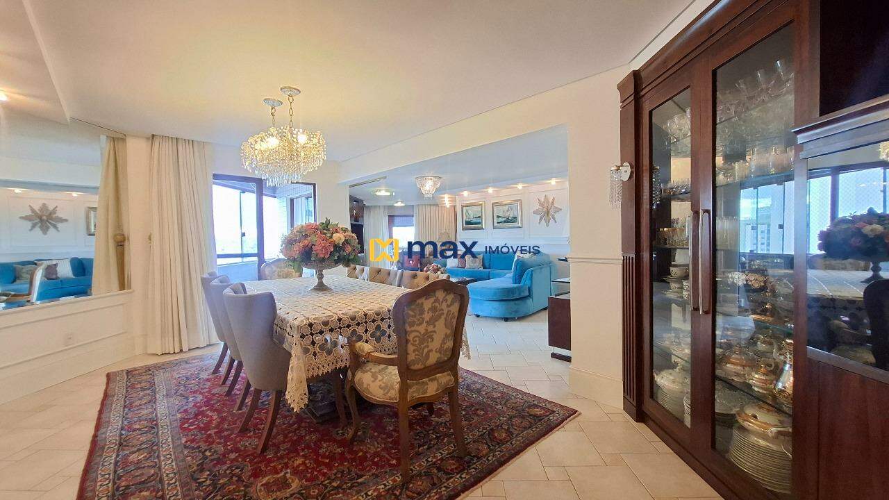 Apartamento à venda no Centro: Sala de jantar