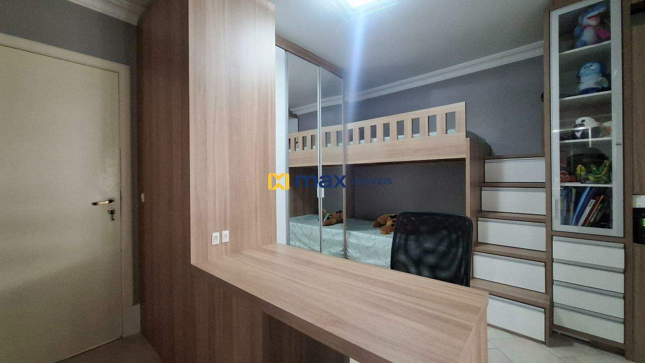 Apartamento à venda no Centro: Suíte 2