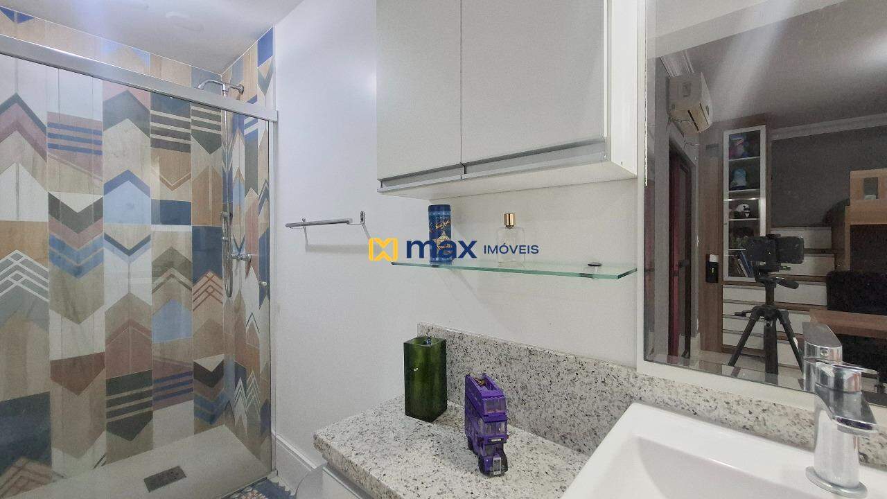 Apartamento à venda no Centro:  Banheiro suíte 2